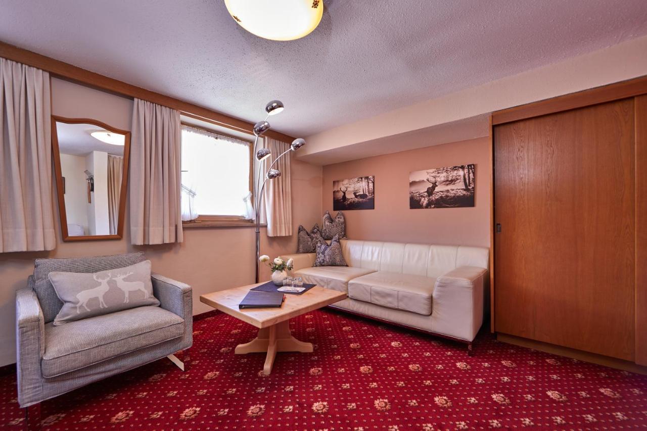 Landhotel Zum Bad Krun Exterior photo